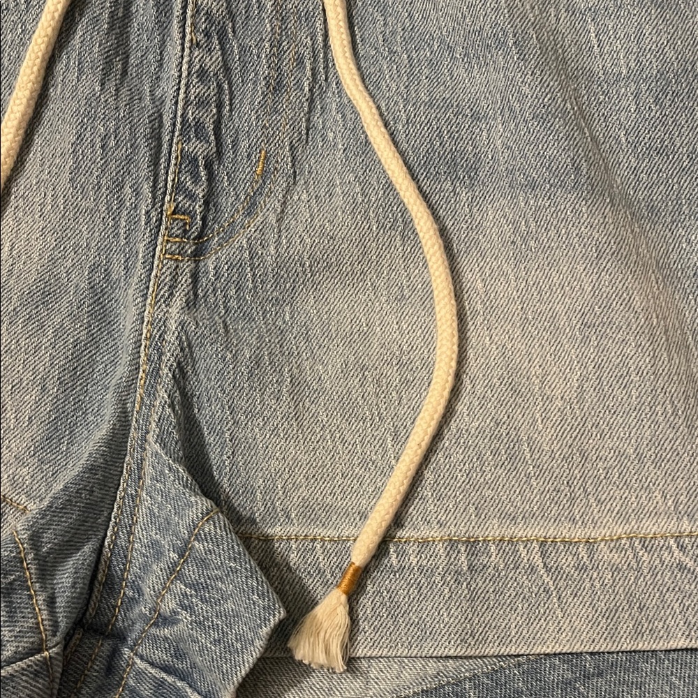 NWT ROXY Cotton Blend Light Blue Summery Jean Shorts with Drawstring Size S - Picture 5 of 12